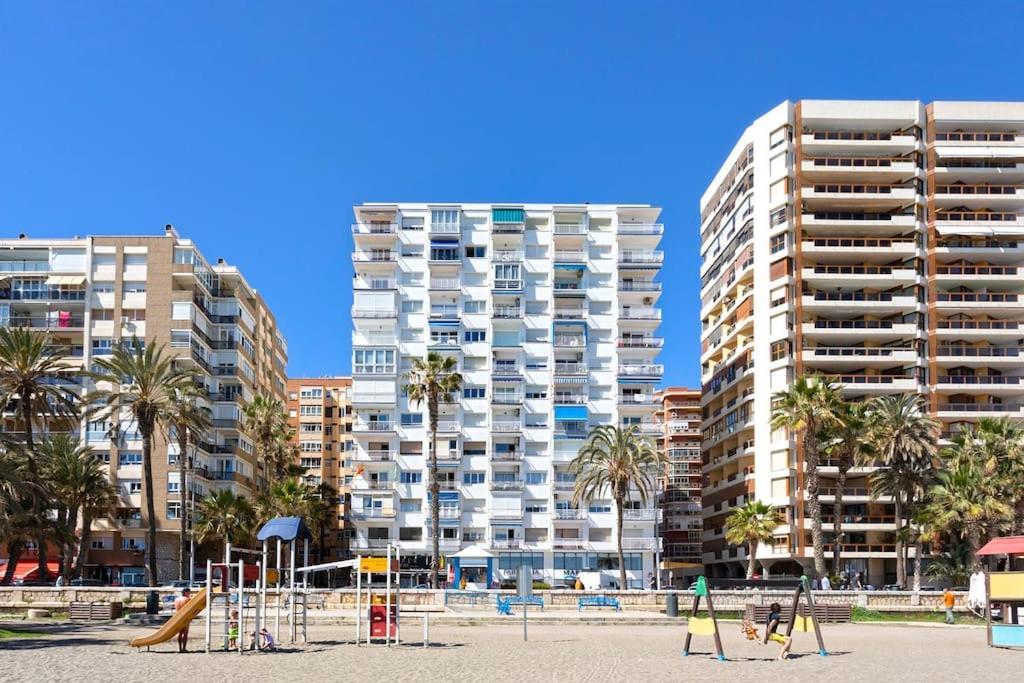Malaga Center, Malagueta Beach Exterior foto